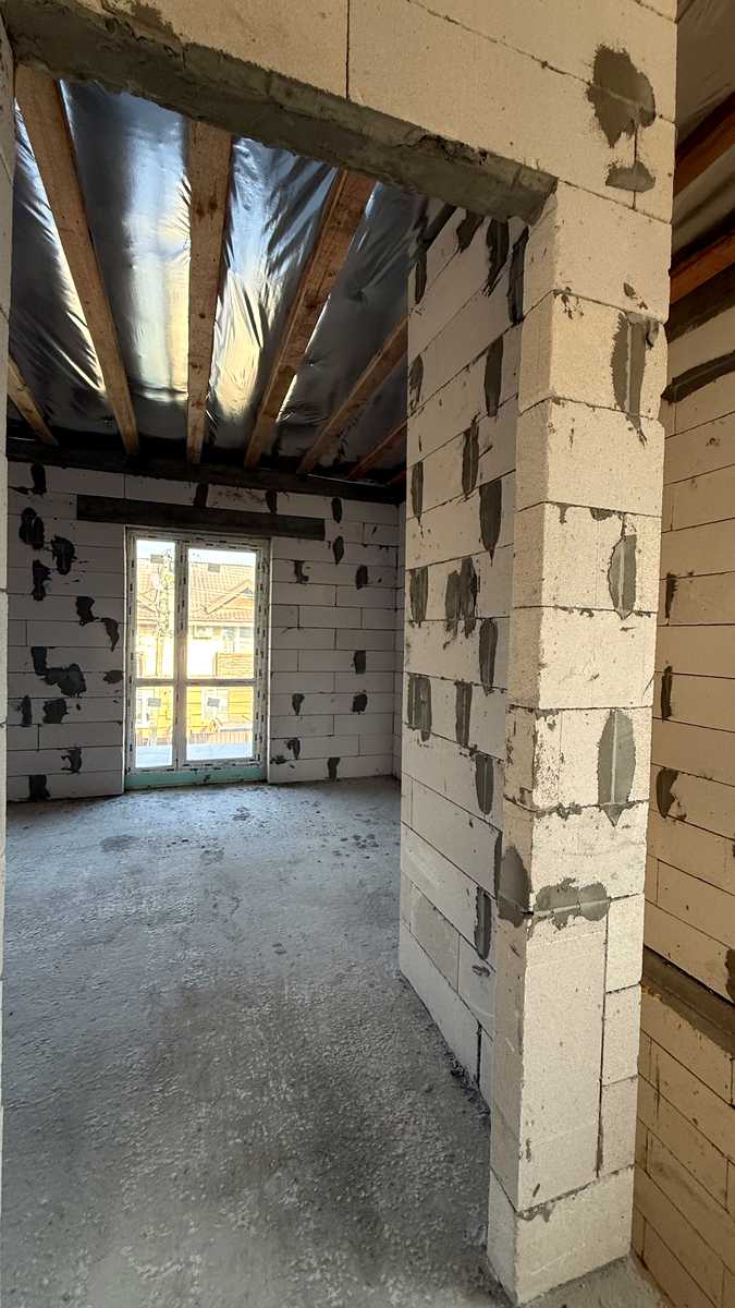 1878848662466408