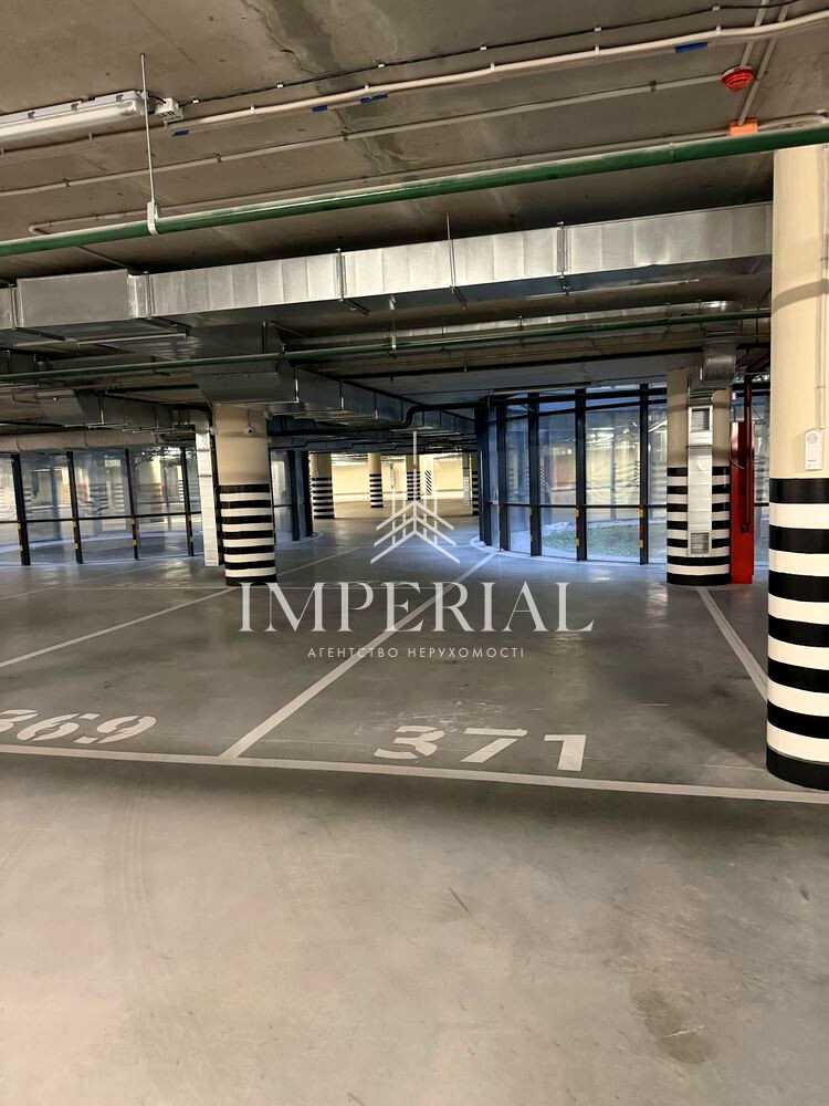 1878848991965211