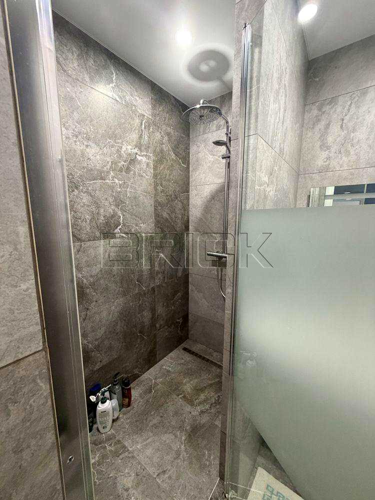 1878849249456709