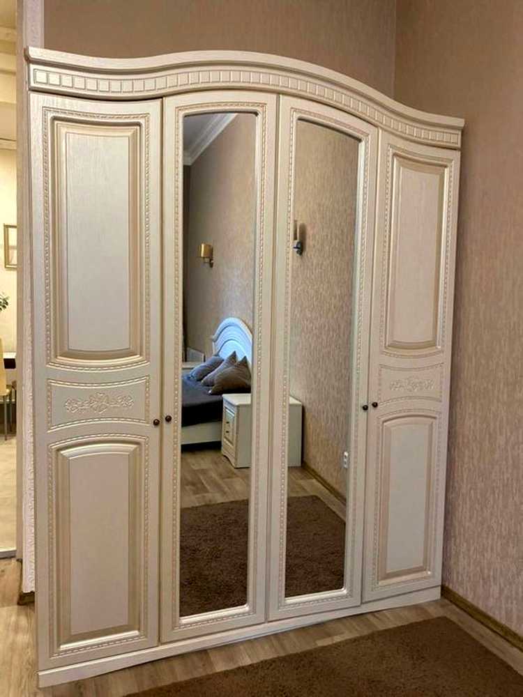 1878849561140639