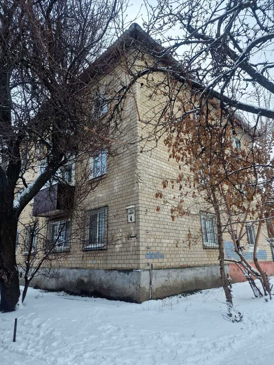 1878849658040982