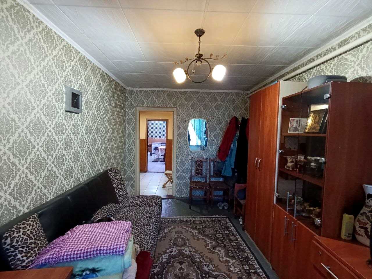 1878851052307824