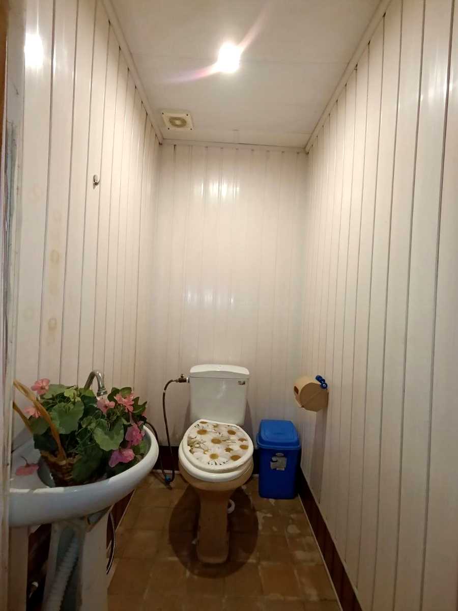 1878851052745540
