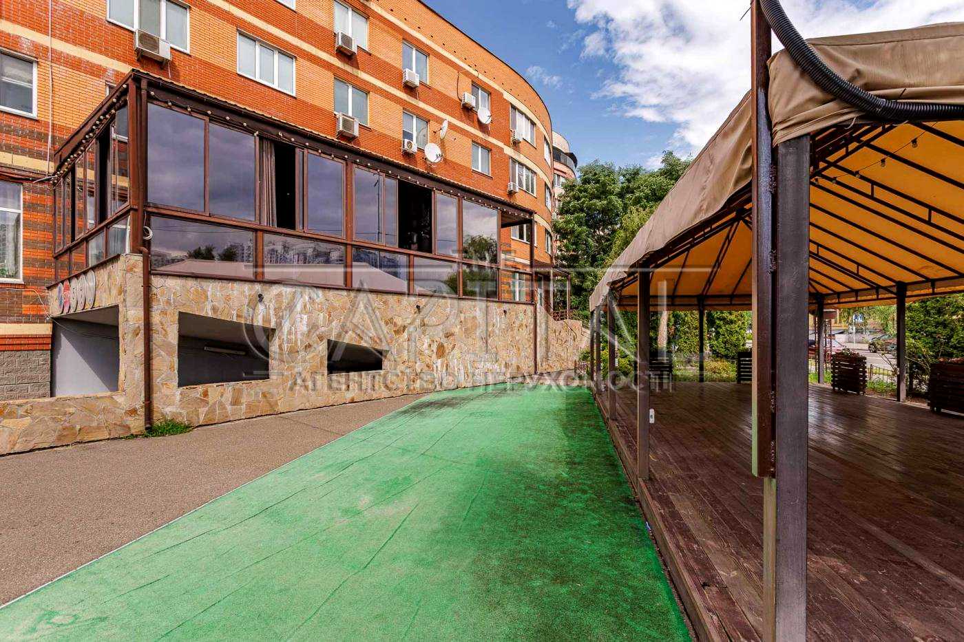 1878851986817969