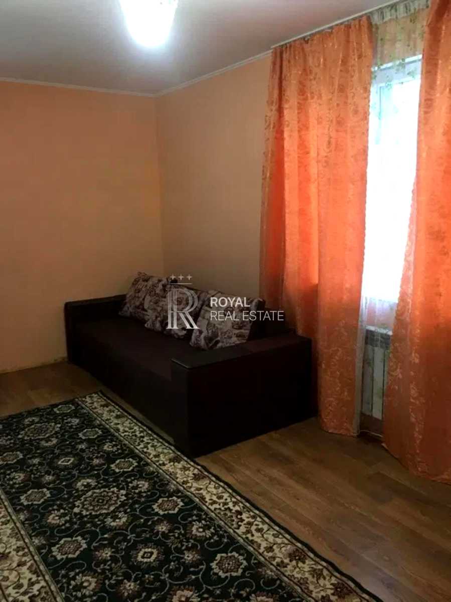 1878853348838142