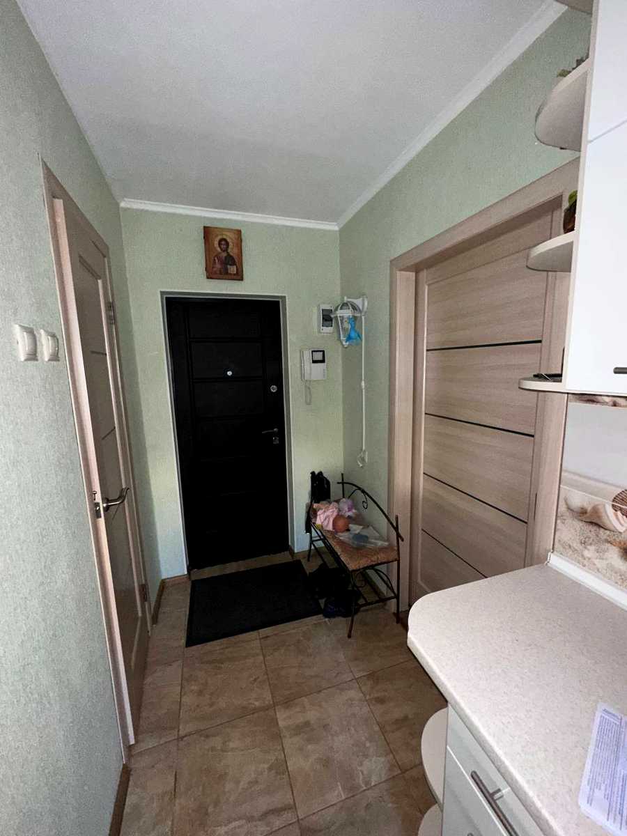 1878854802549856