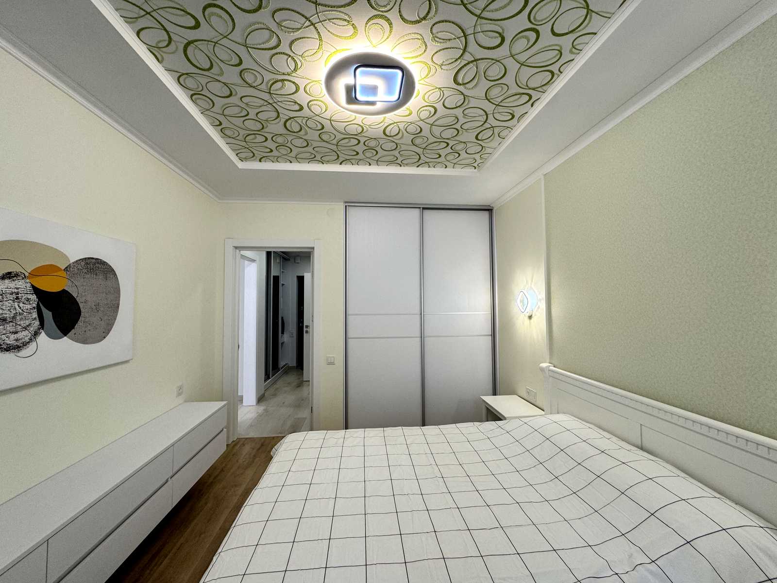 1878855469778003