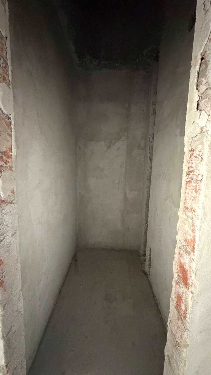 1878859245011597
