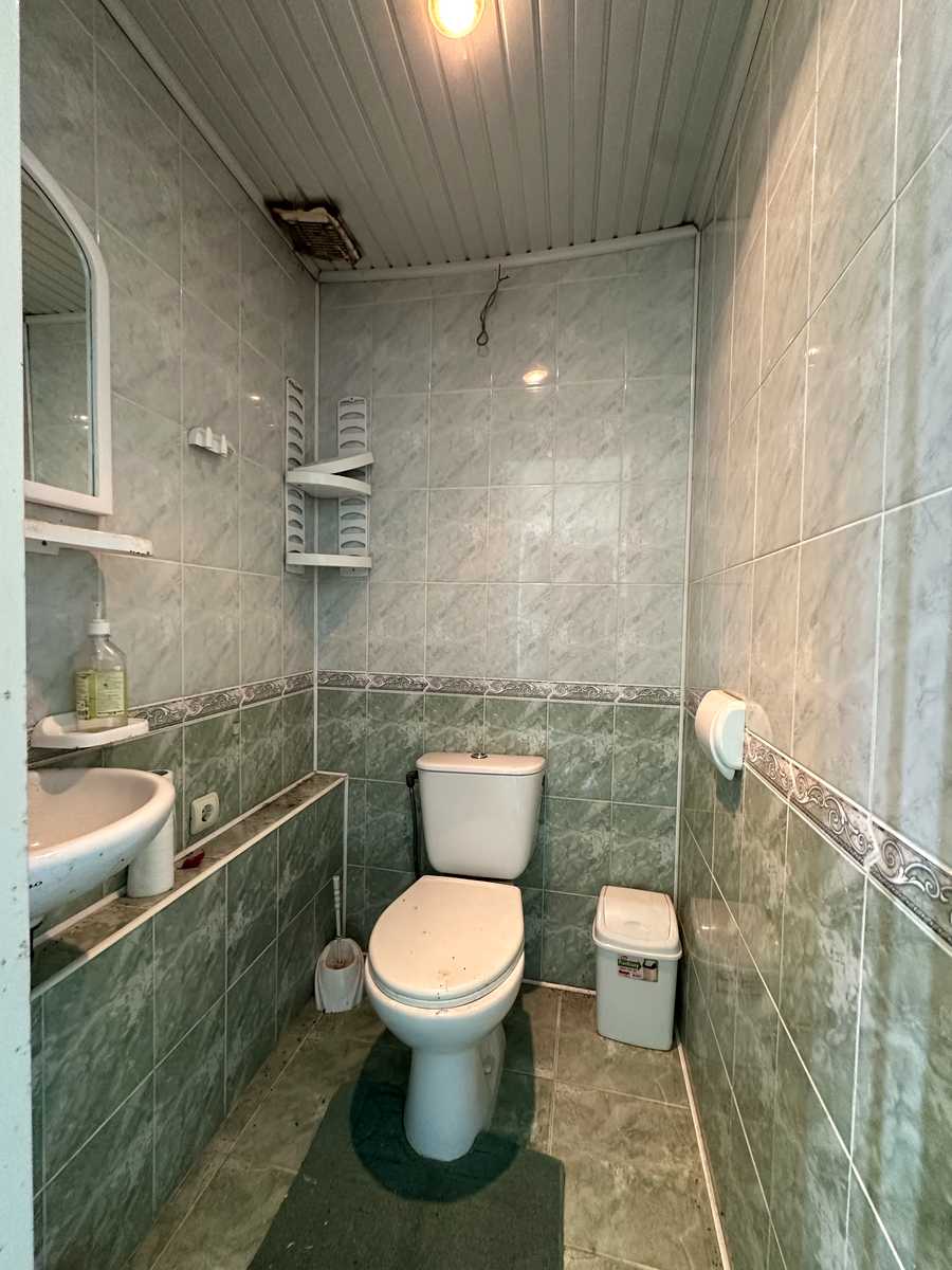 1878859582328339
