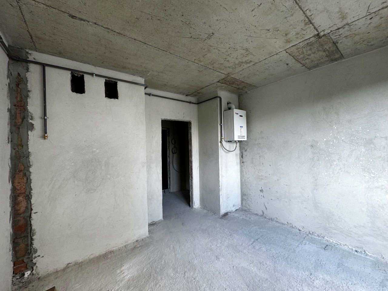 1878859807475349