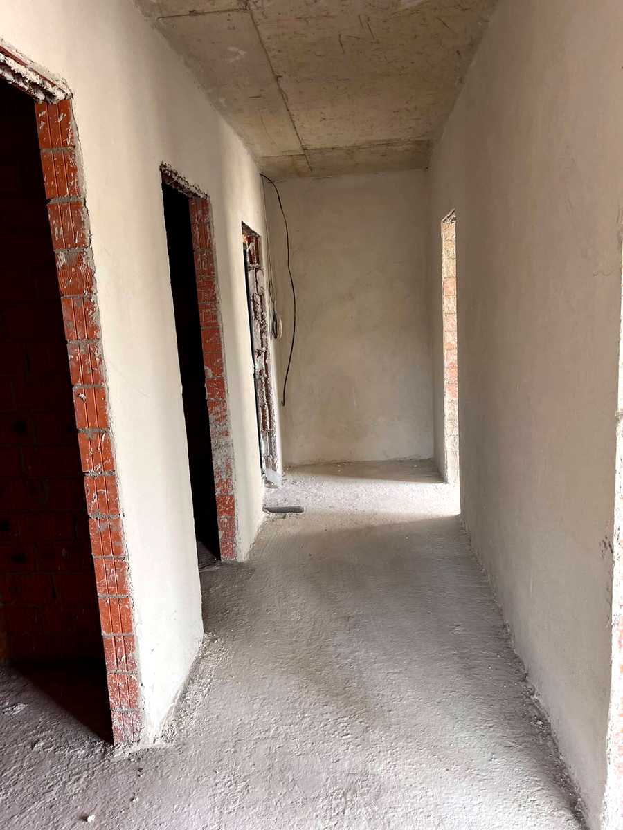 1878859811209532
