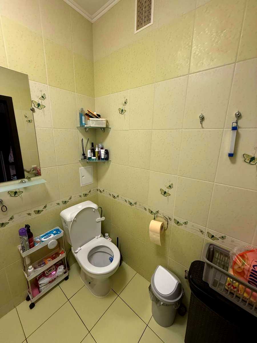 1878861660158694