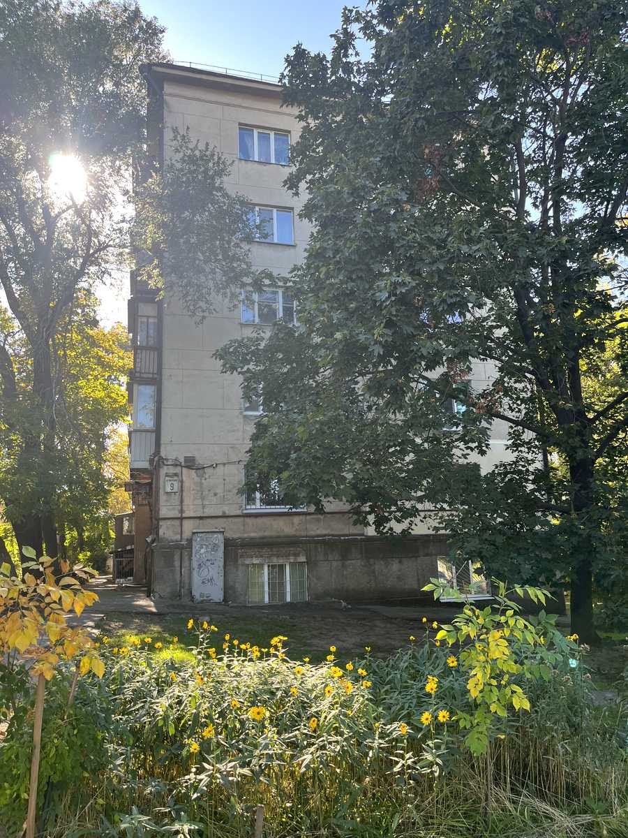 1878863354870658