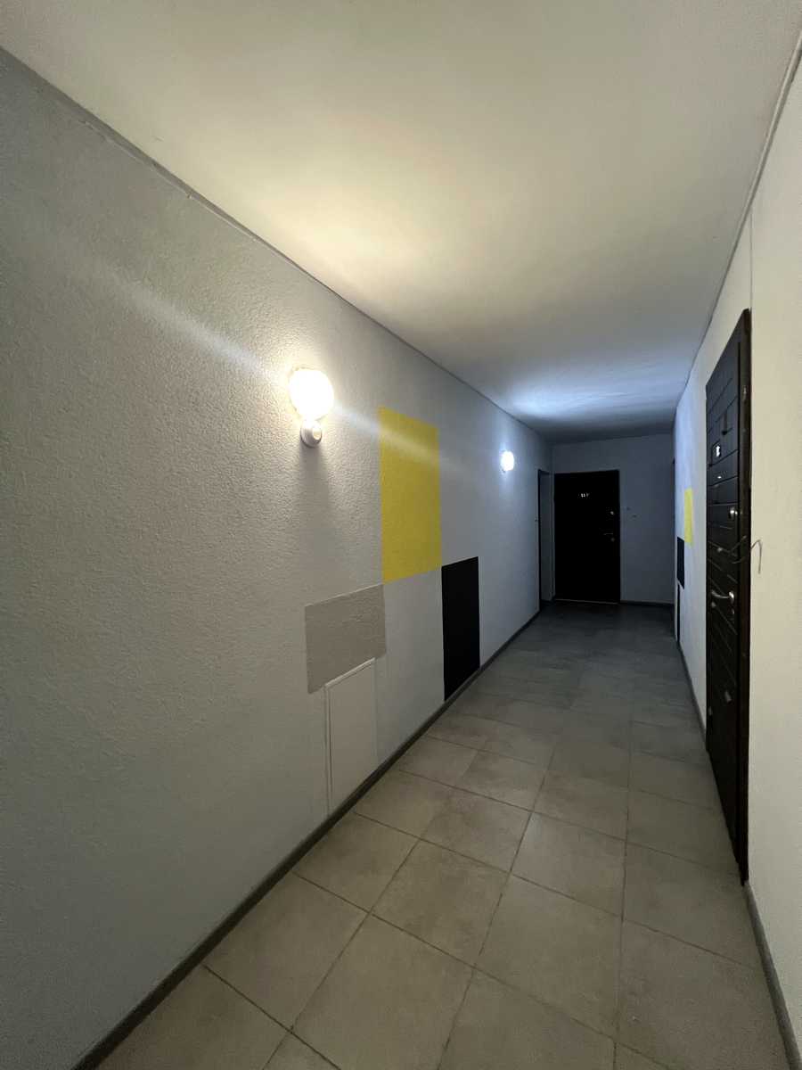 1878863618367317