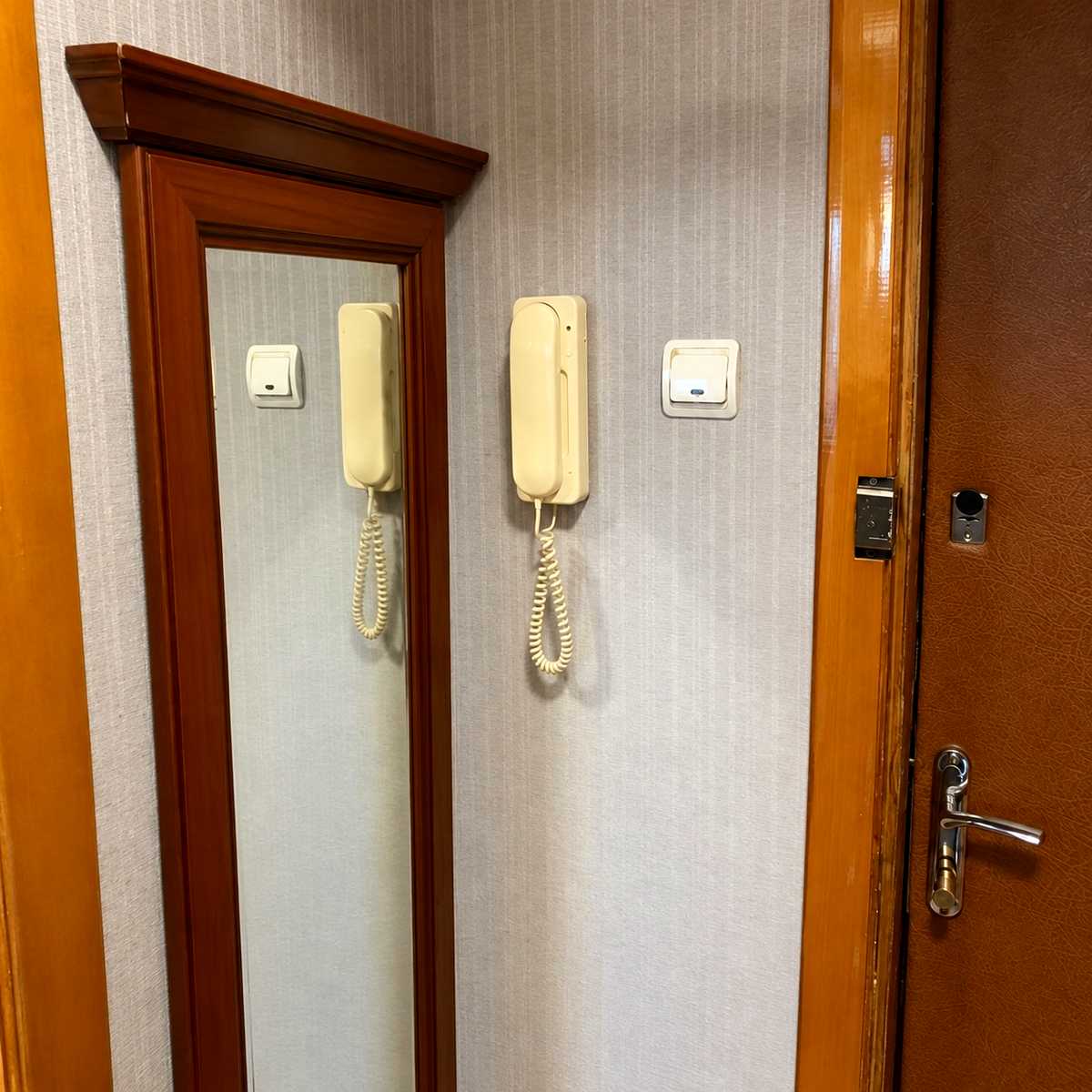 1878863924825084