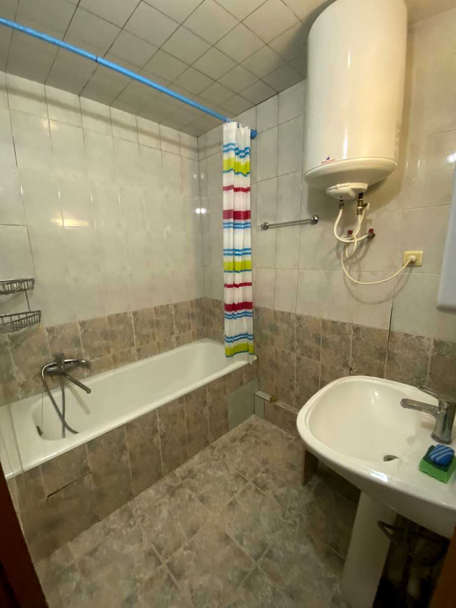 1878865008041984