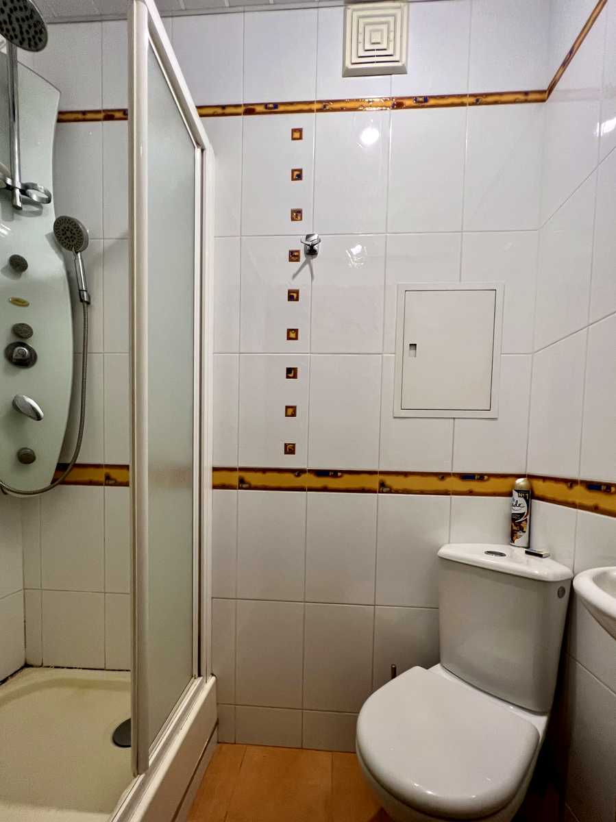 1878865052660710