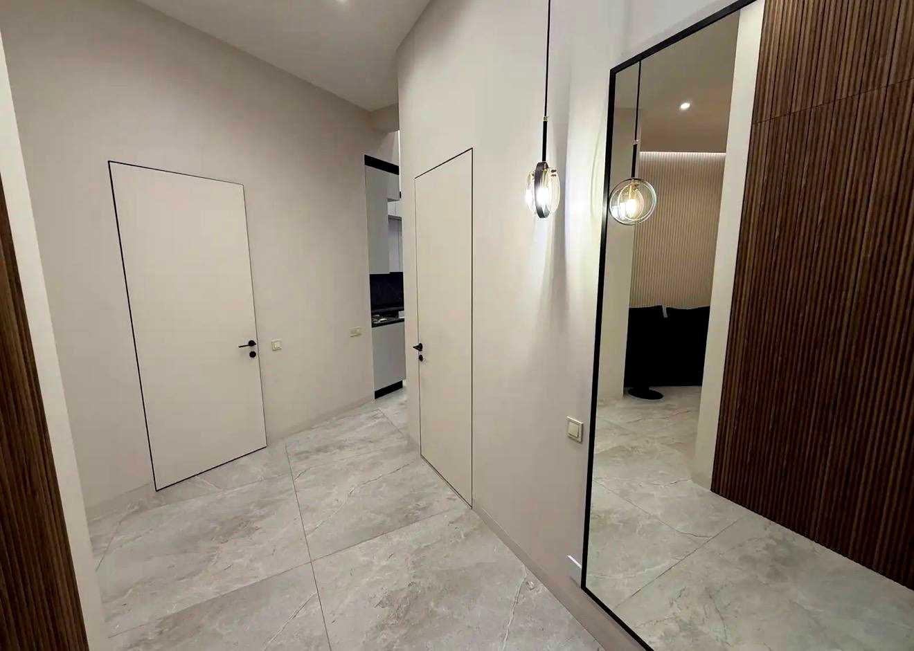 1878865352377899