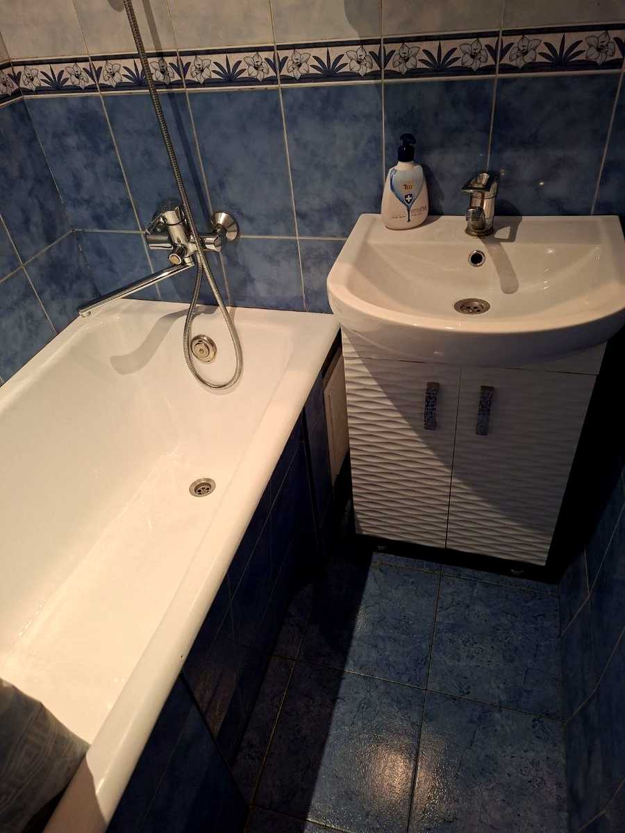 1878866327311578