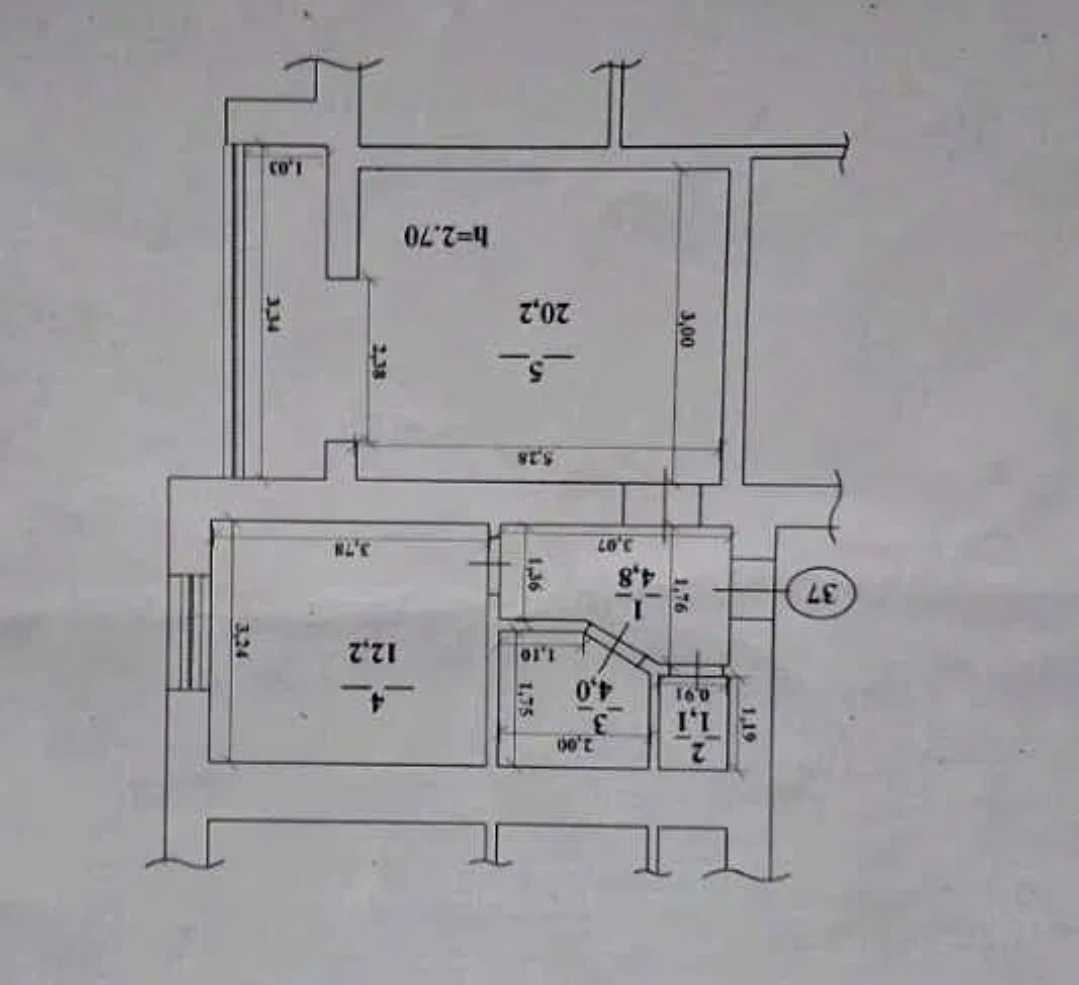 1878867857930604