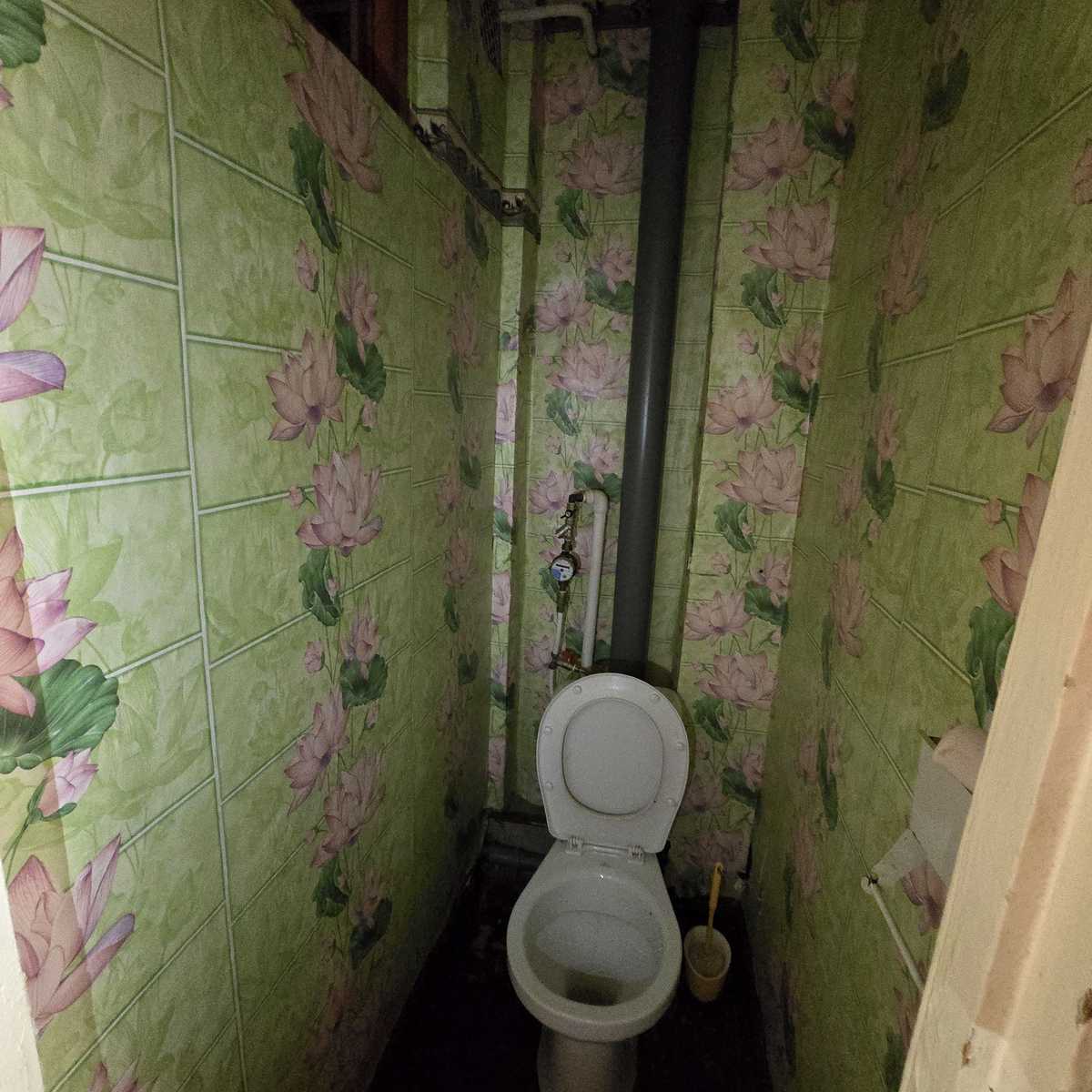 1878868666156712