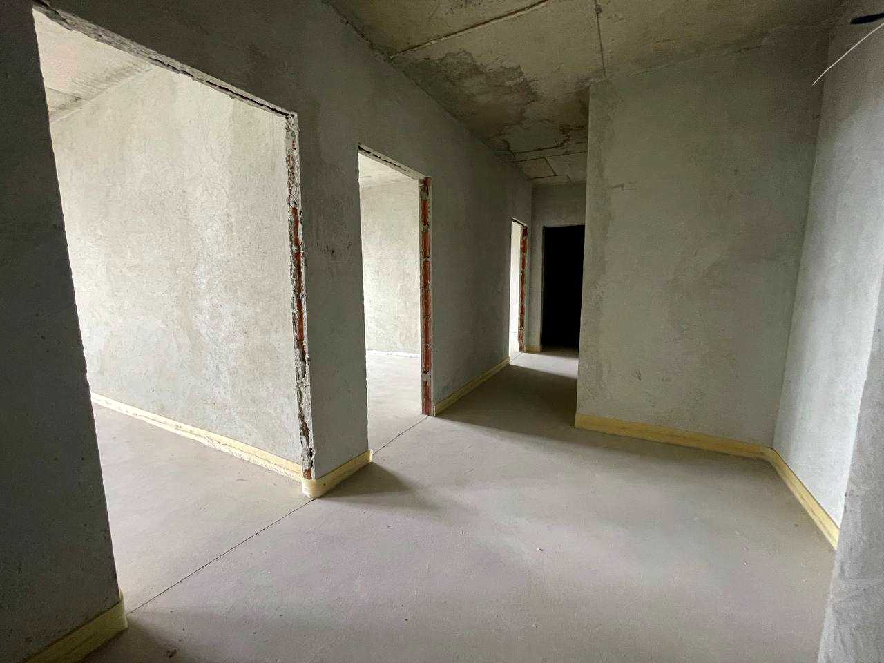 1878871952382402