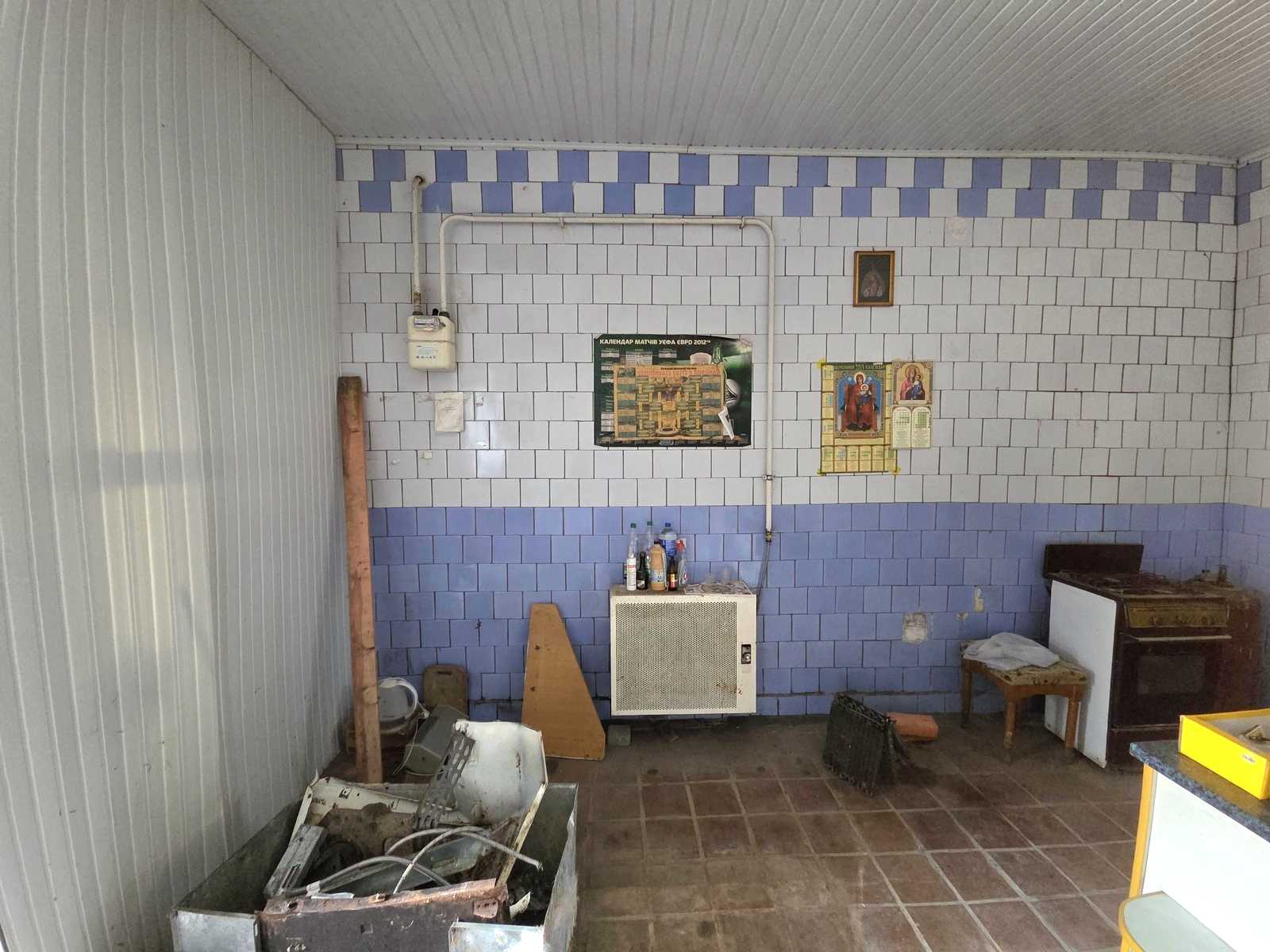 1878872229189440
