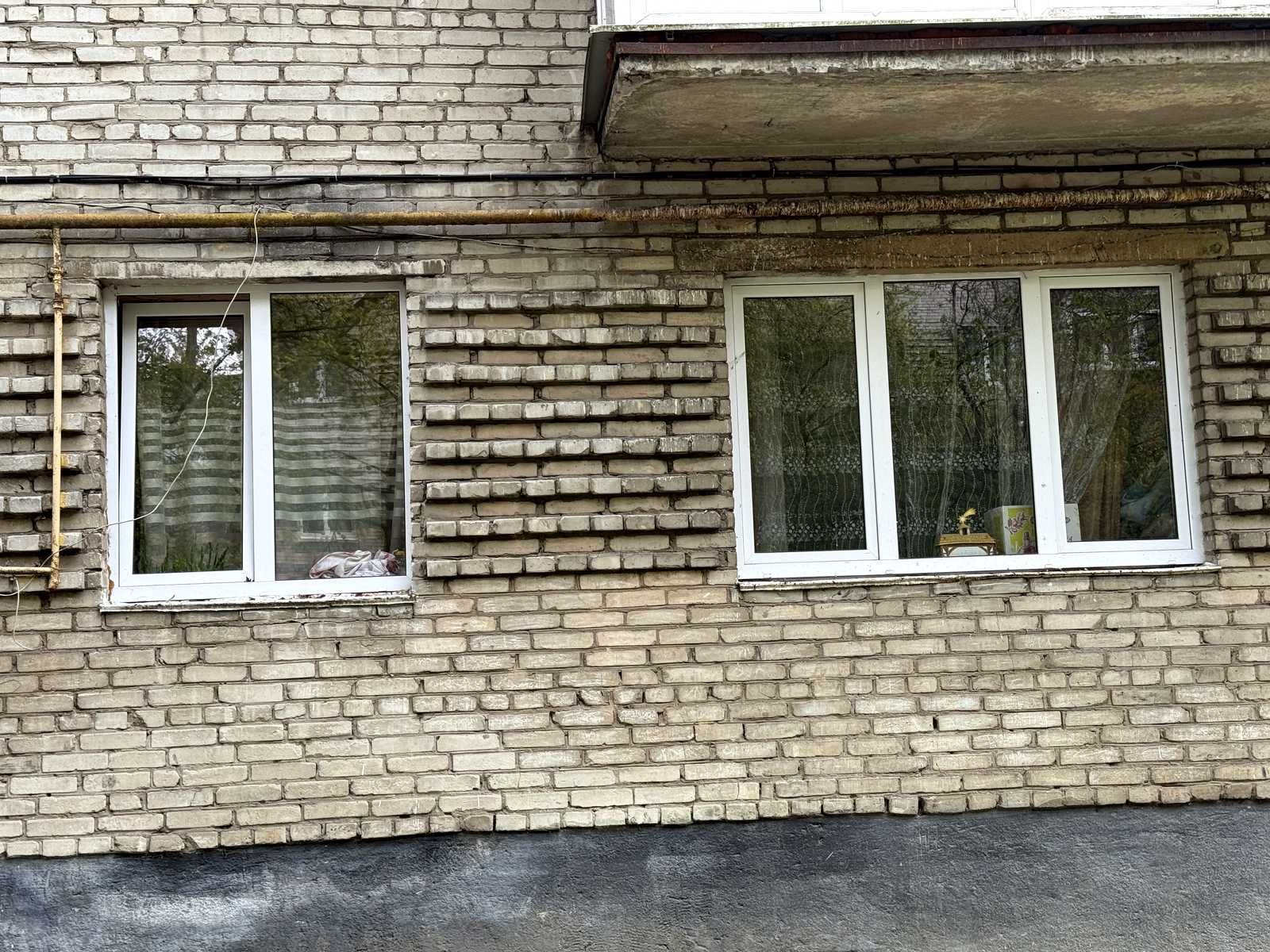 1878887798568935