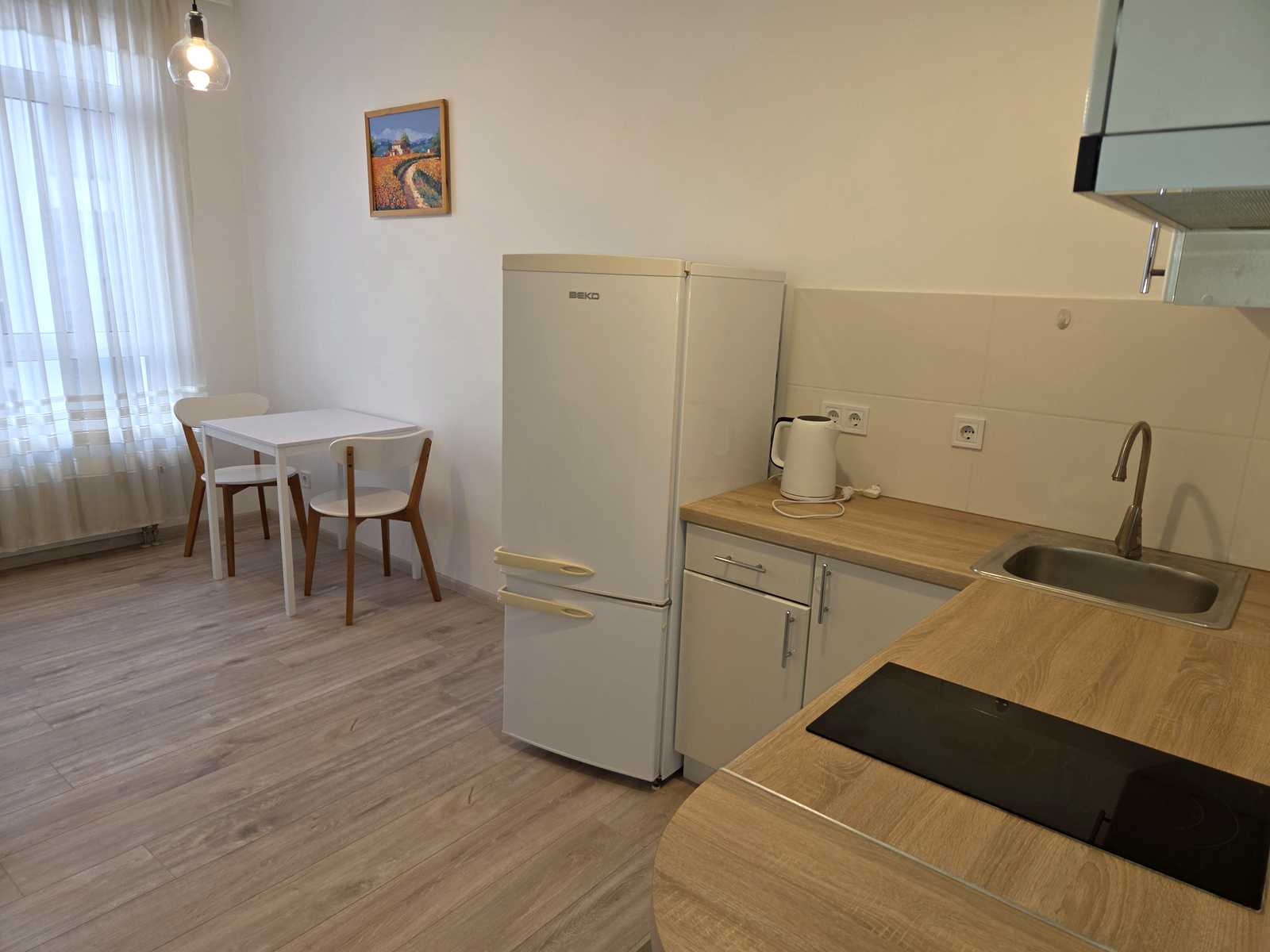 1878908168361595