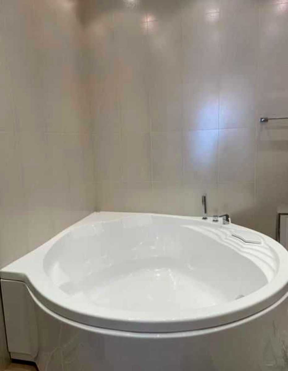 1878908265092561