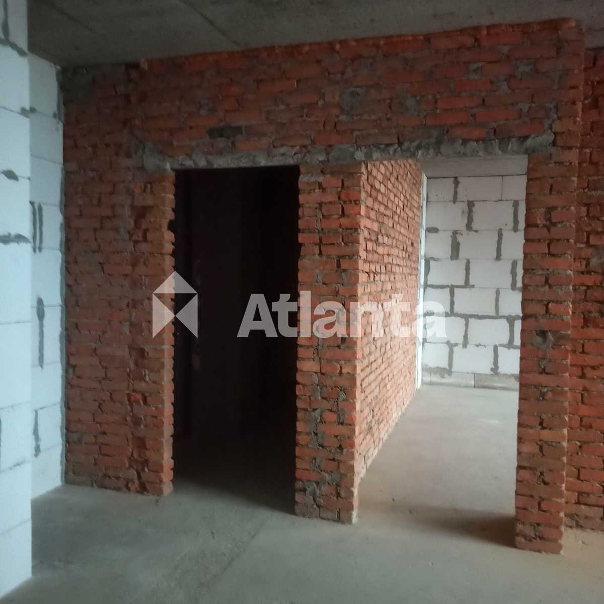 1878915365884158