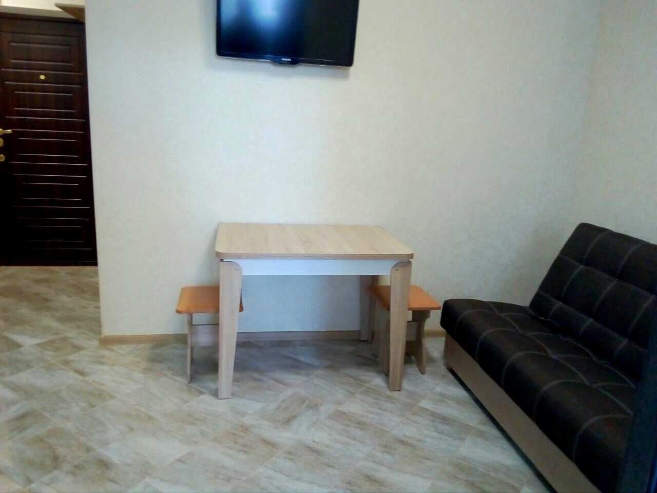 1878915794648614