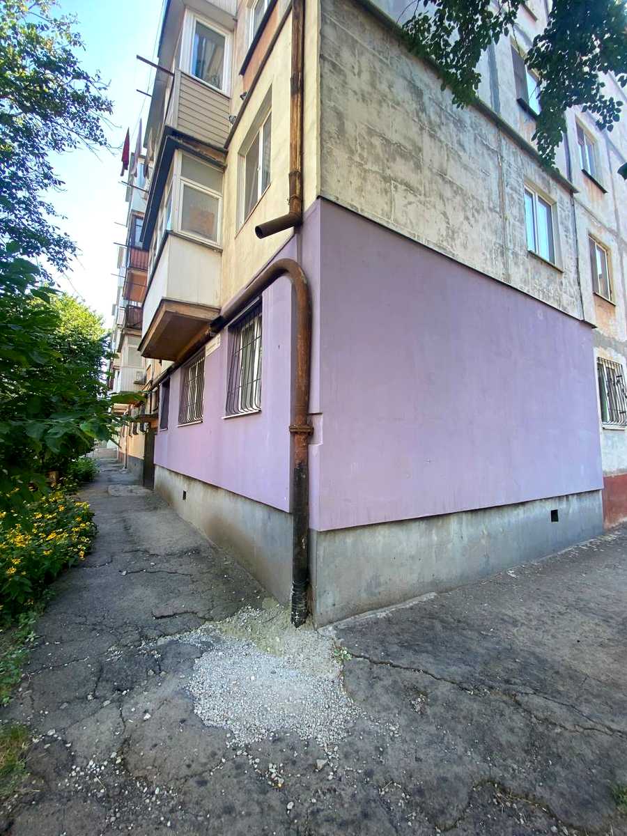 1878917951150433