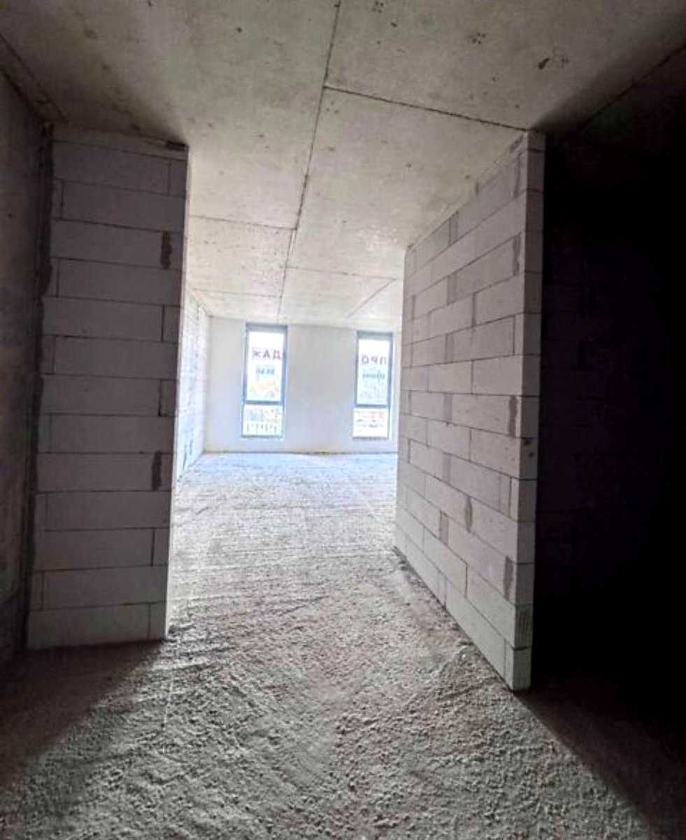 1878918569868804