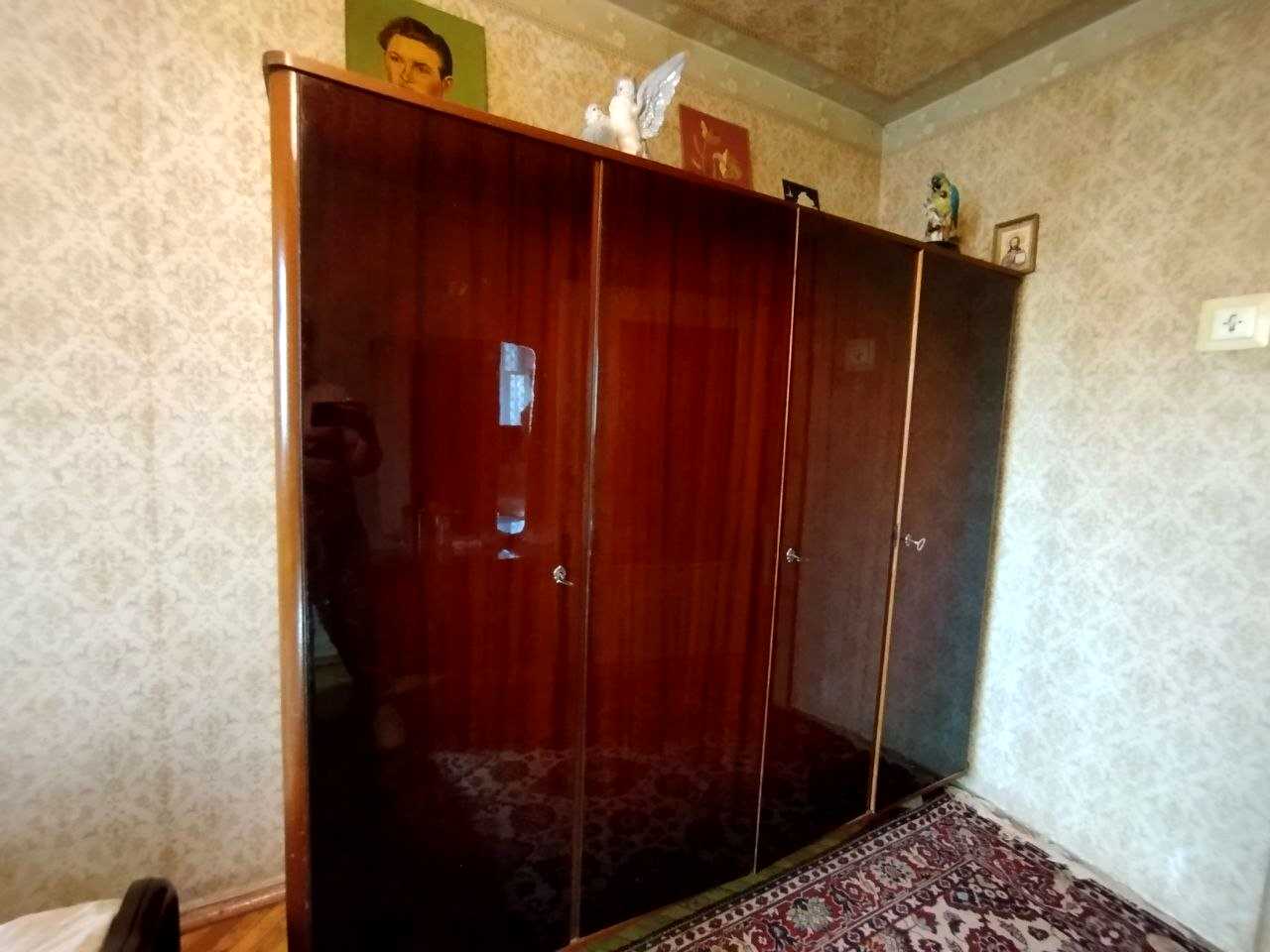 1878920615973439