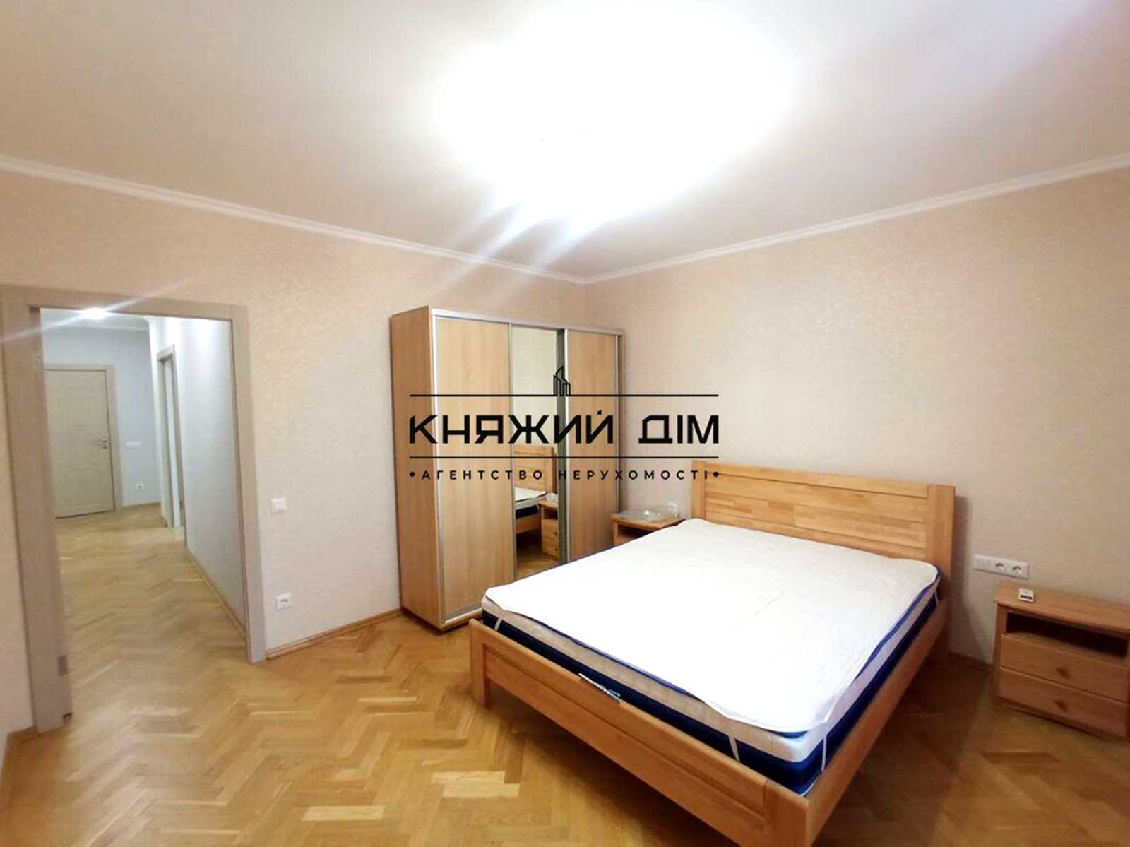 1878922290269917