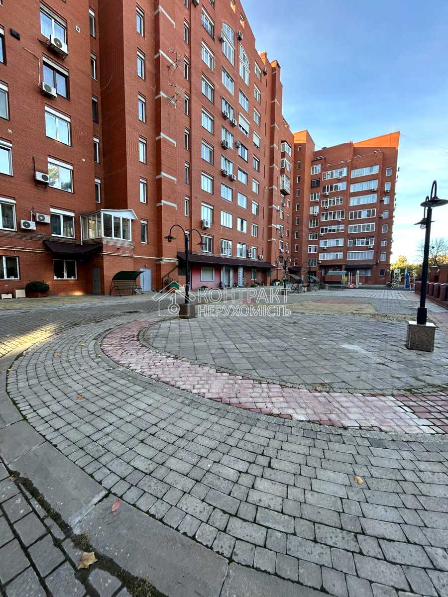 1878922920646323