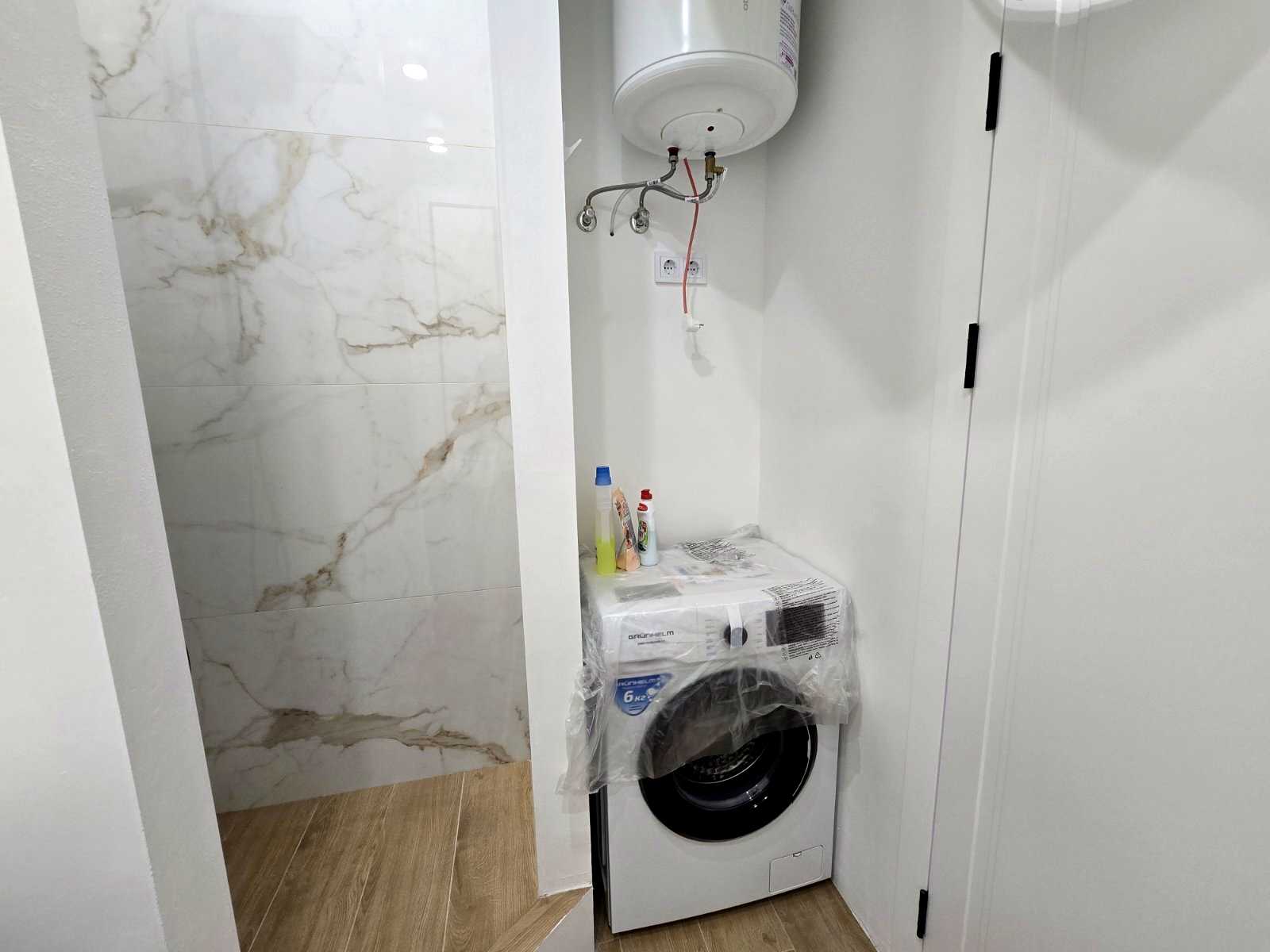 1878923202207095