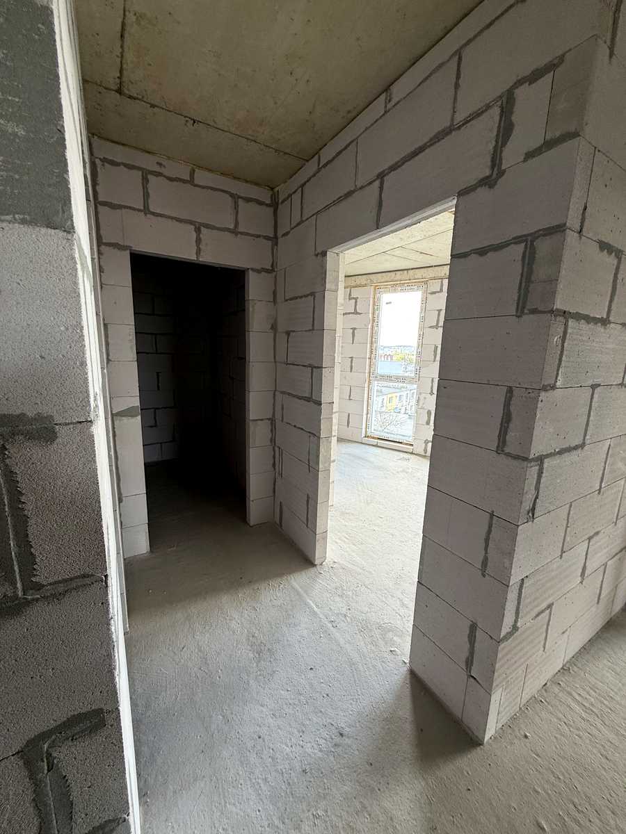1878923380184872