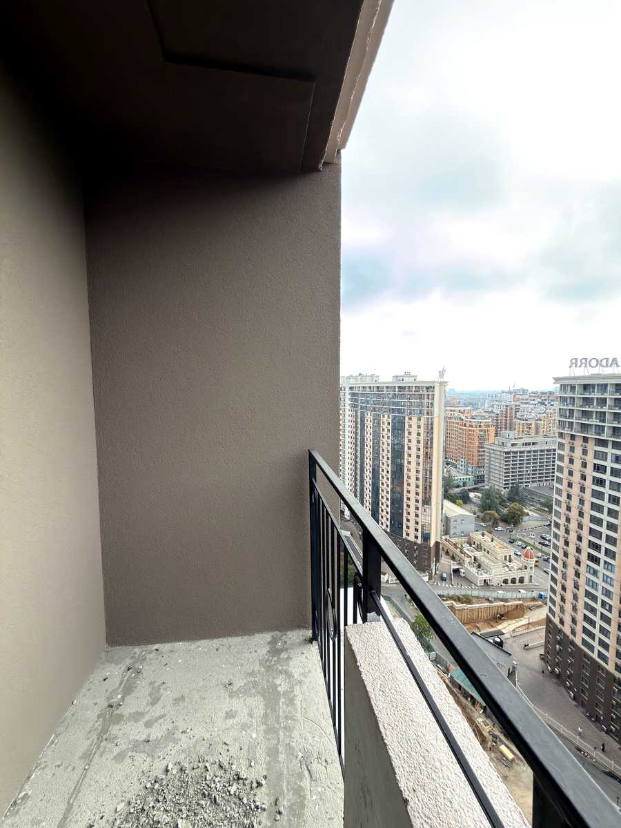 1878923674683317