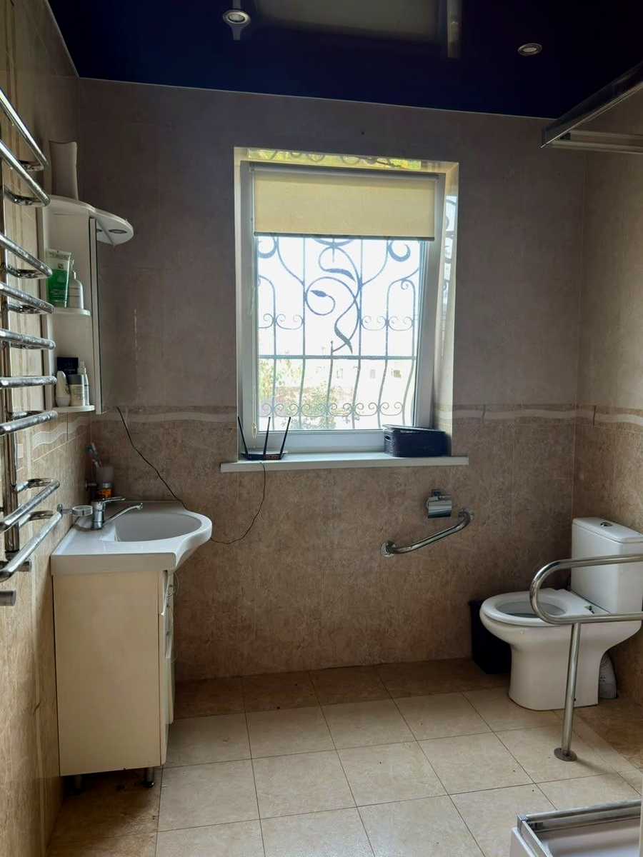 1878924591497245