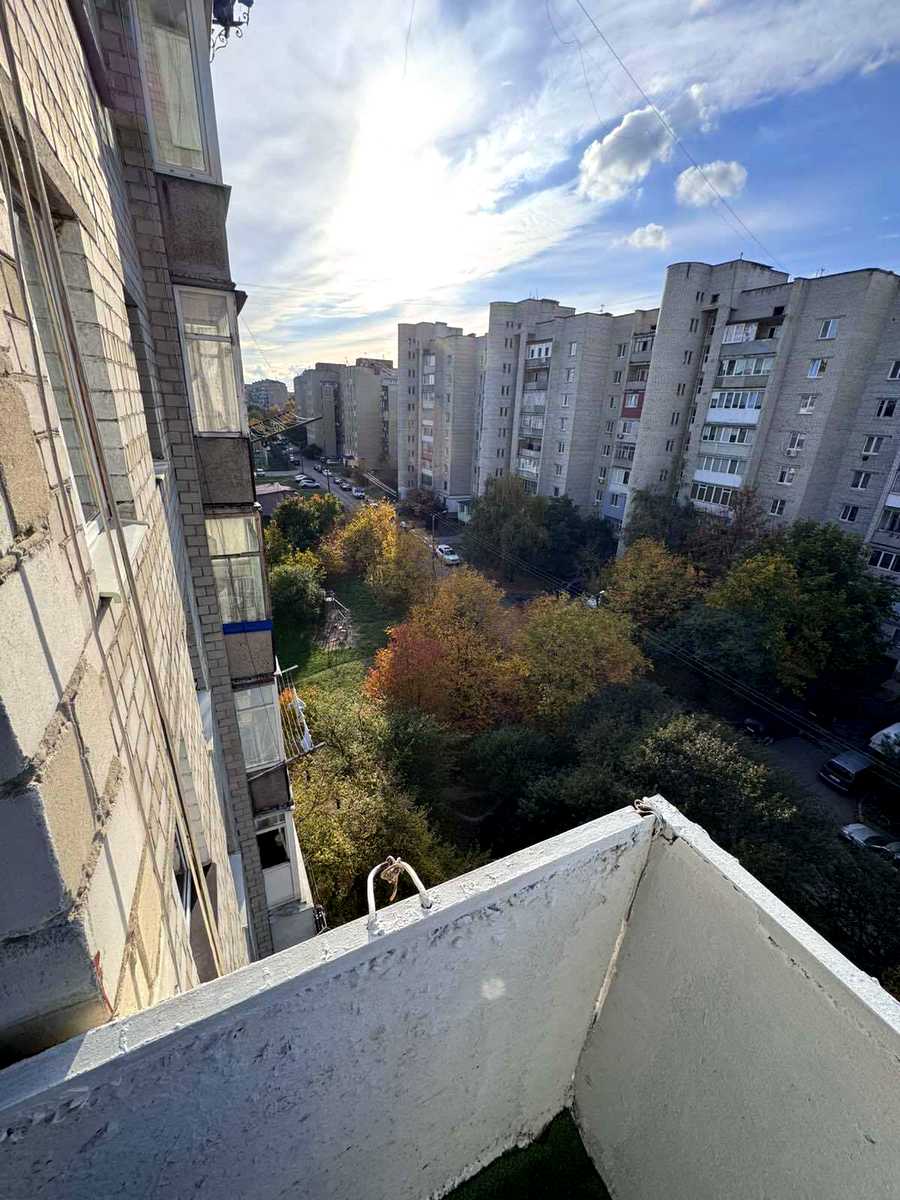 1878925385774150
