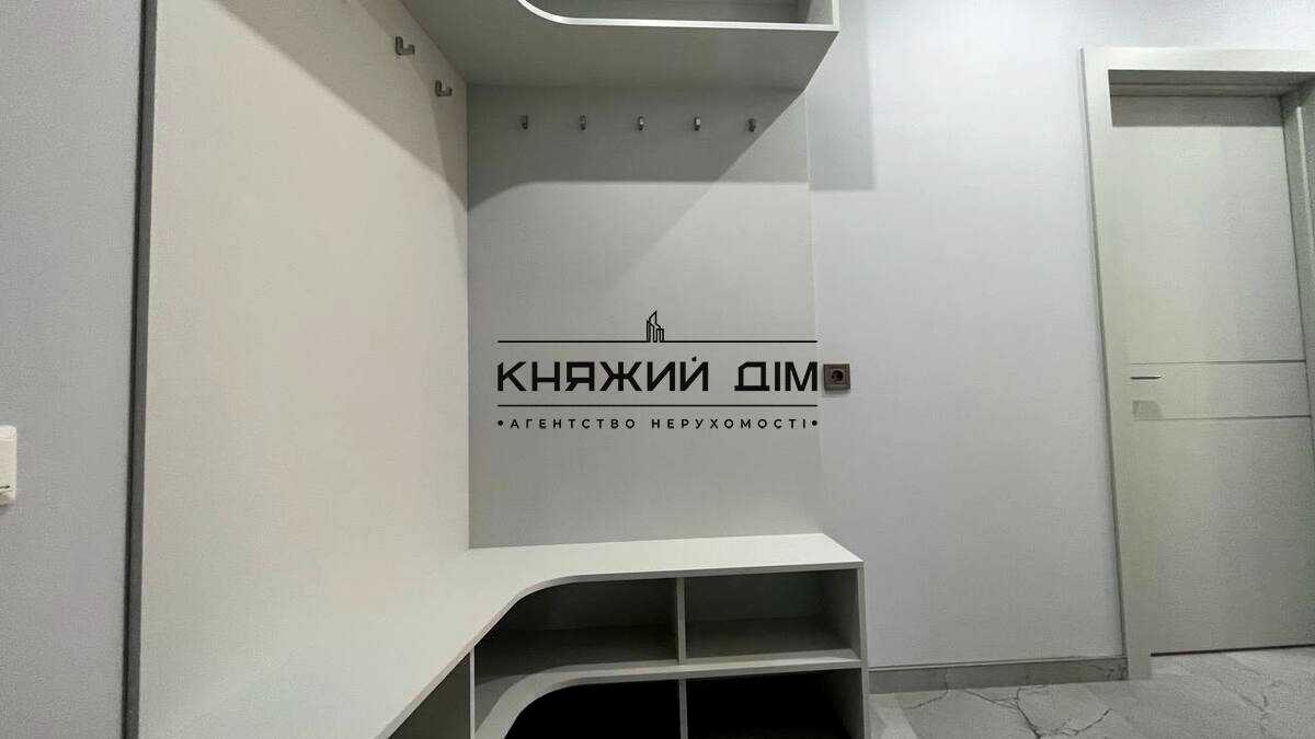 1878926065524941