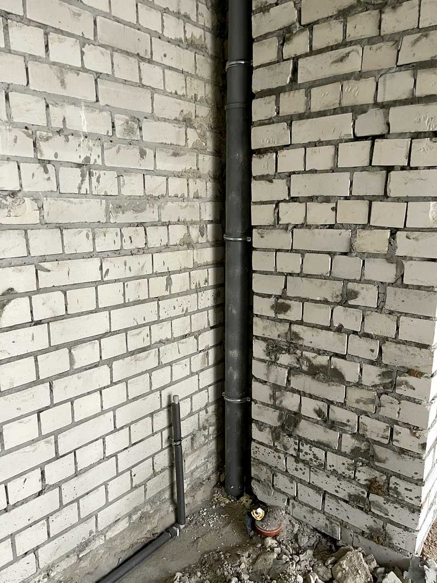 1878926321427435