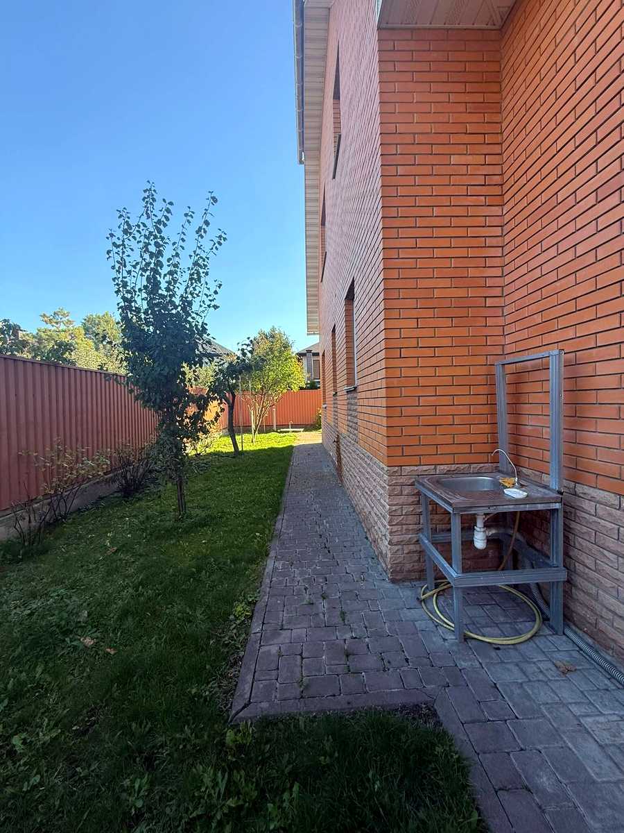 1878926416533712