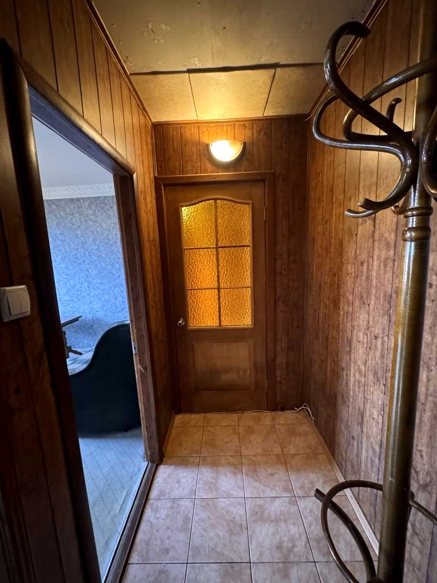 1878926750327659