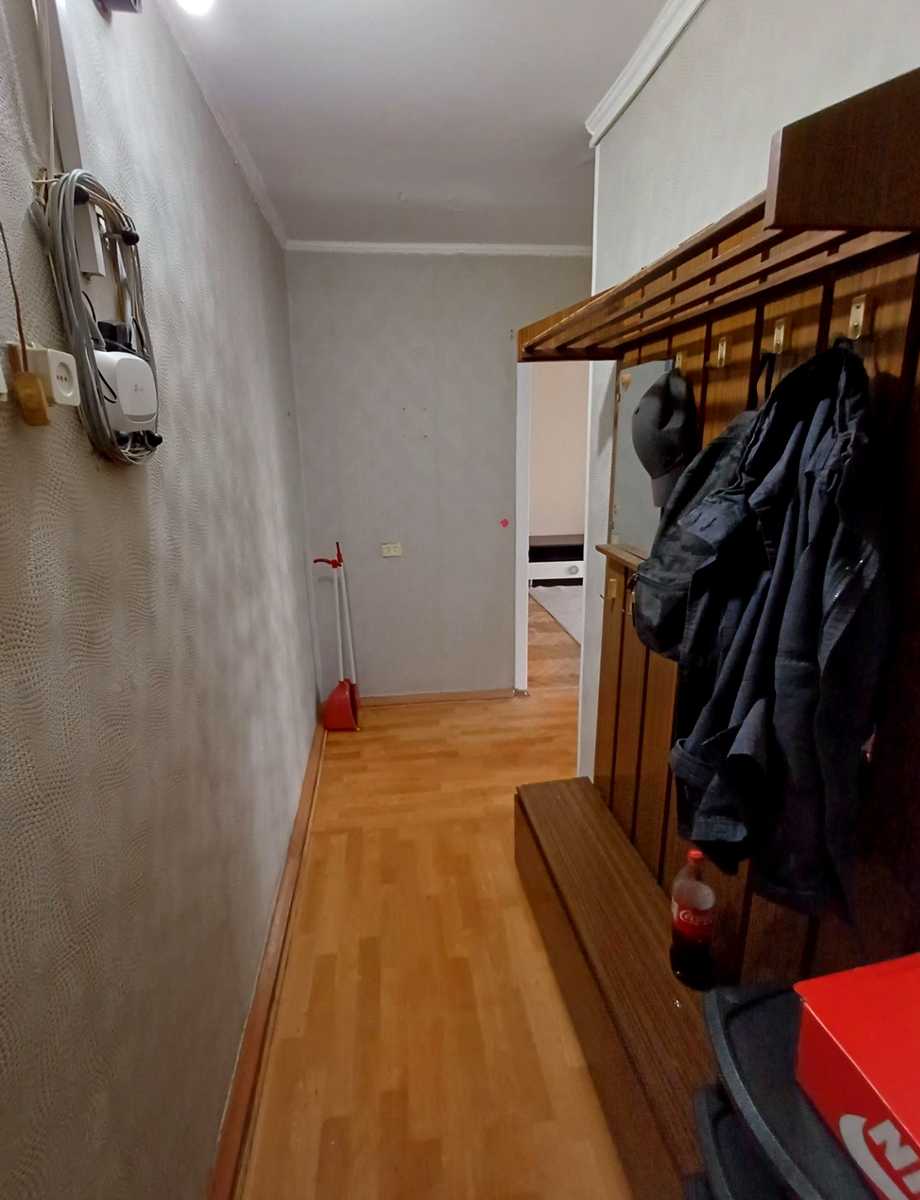 1878927253178981