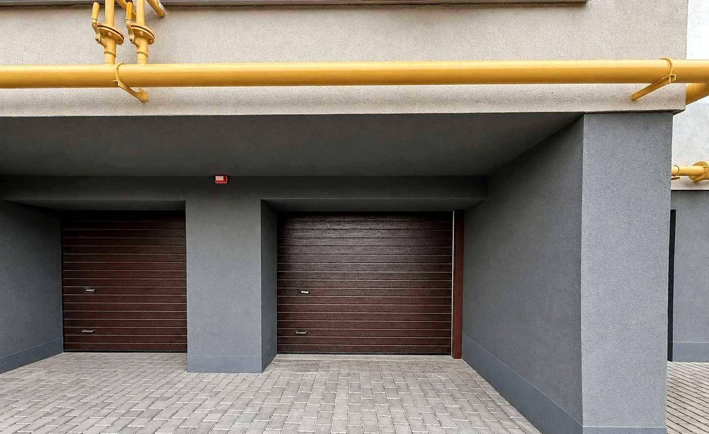 1878927803832346