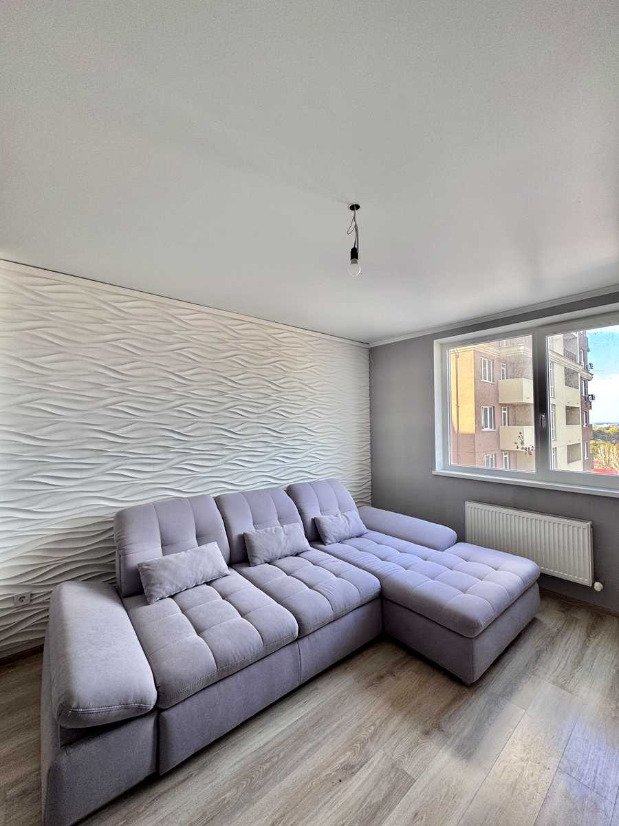 1878928195302124