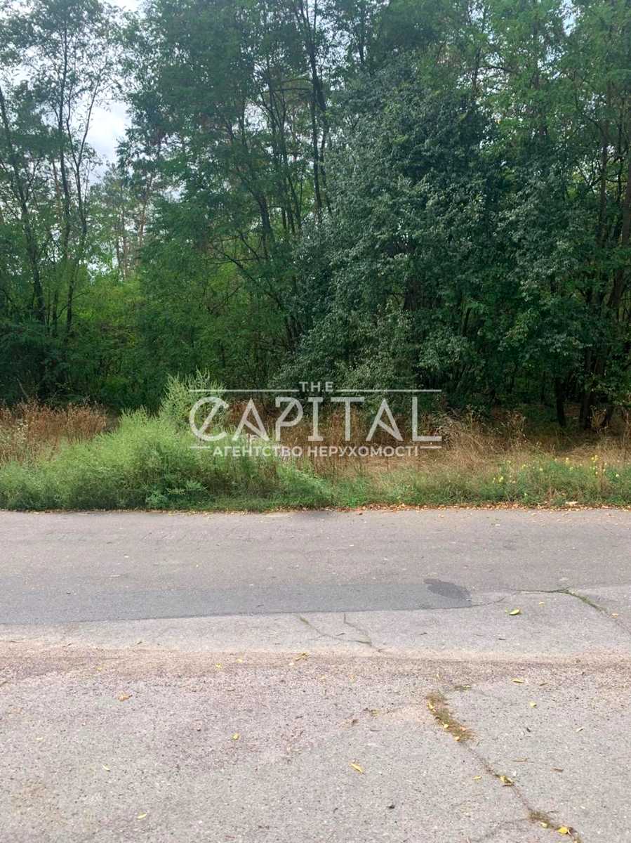 1878928845823508
